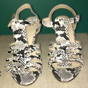 Isaac Mizrahi sandal wedges